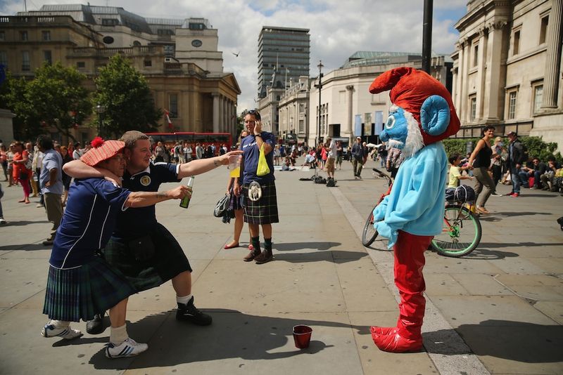 Illustration for article titled A Photo Tribute To Drunk Scottish Fans